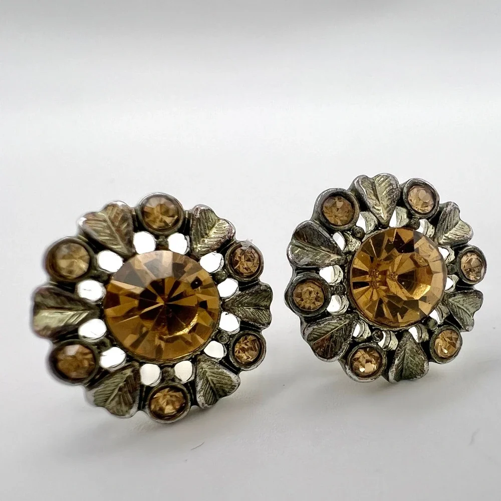 Vintage Style Amber Crystal Floral Stud Earrings Silver Tone Sunburst Petal‎